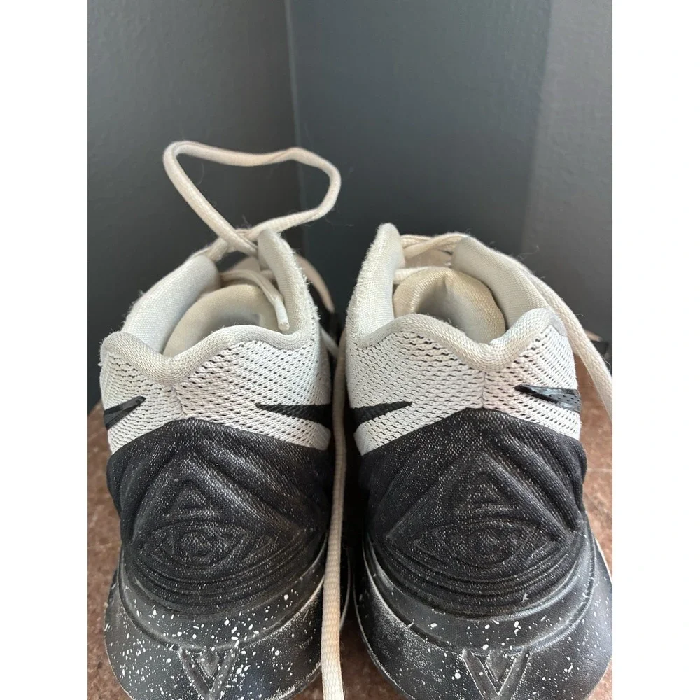 Nike Kyrie 5 